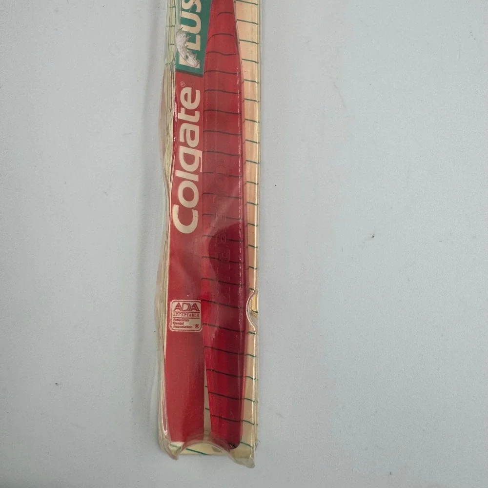 Colgate Plus Toothbrush Adult 2 Red Vintage 90s Full Head Soft NEW
